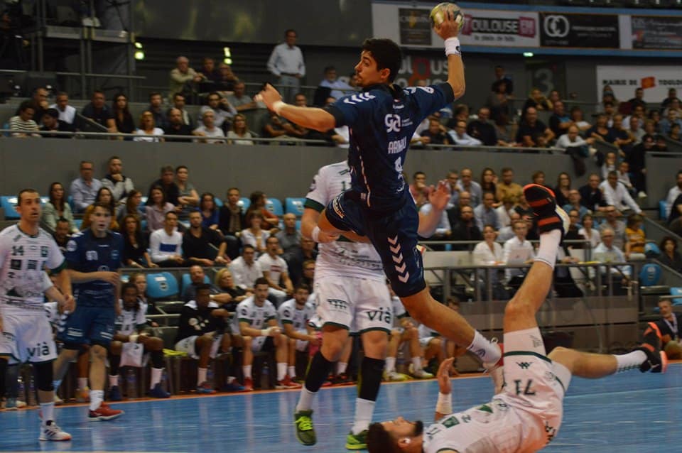 Yoan, speaker du Fenix Toulouse Handball face à Nîmes