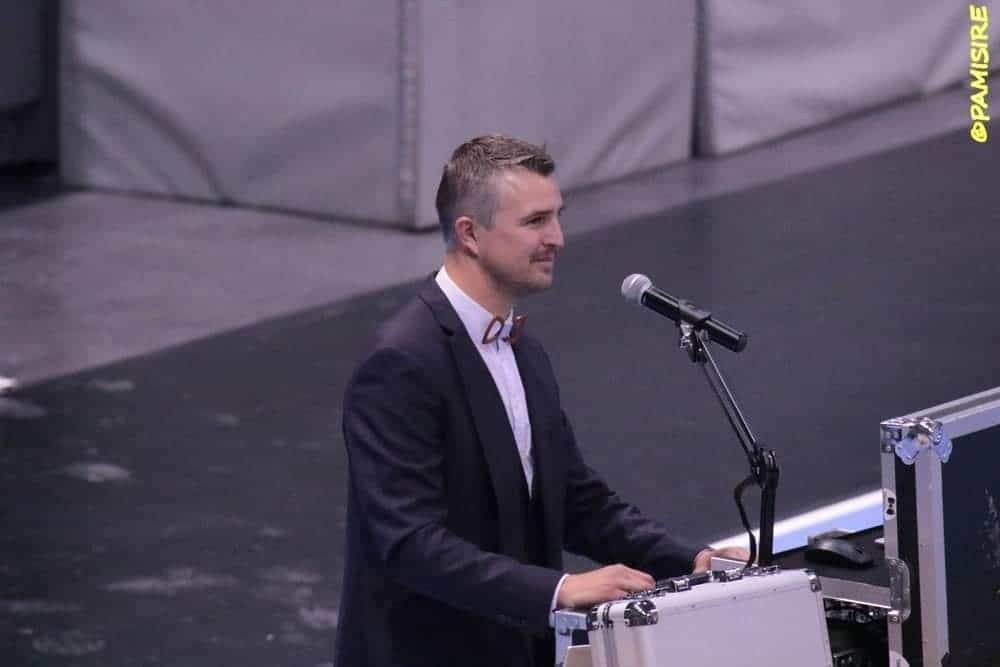 Yoan, speaker animateur pour les Spacer's de Toulouse volley