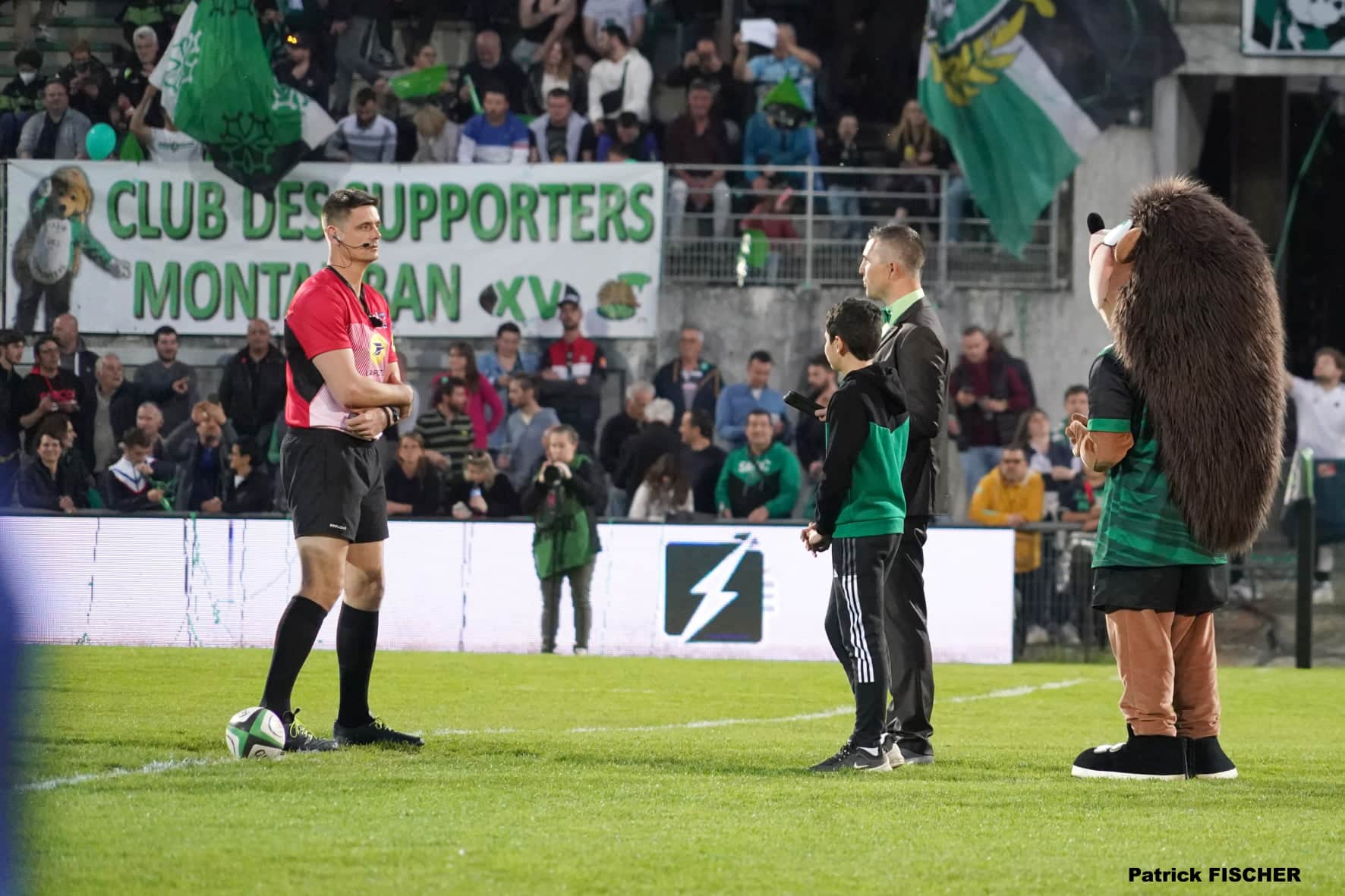 Animateur micro maitre de cérémonie pour l'USM Sapiac face à Bayonne